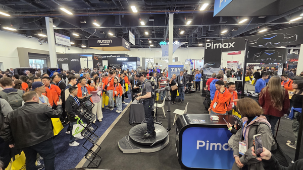 小派科技 Dream Air VR 头显在 CES 2026 展会展示