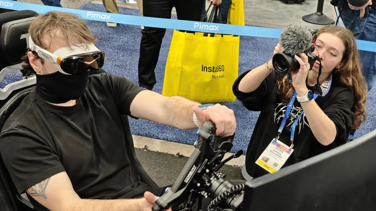 CES Day2：2000w 粉丝的 Youtube 红人，来了！