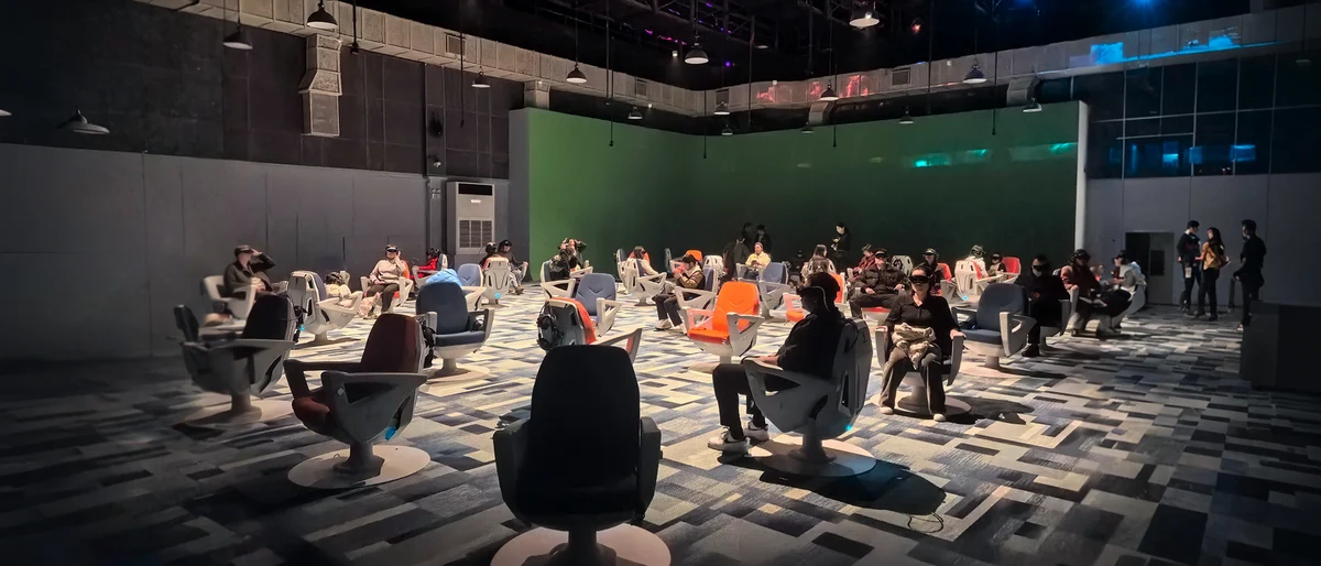 Seated XR cinema venue with 360 degree rotating seats
